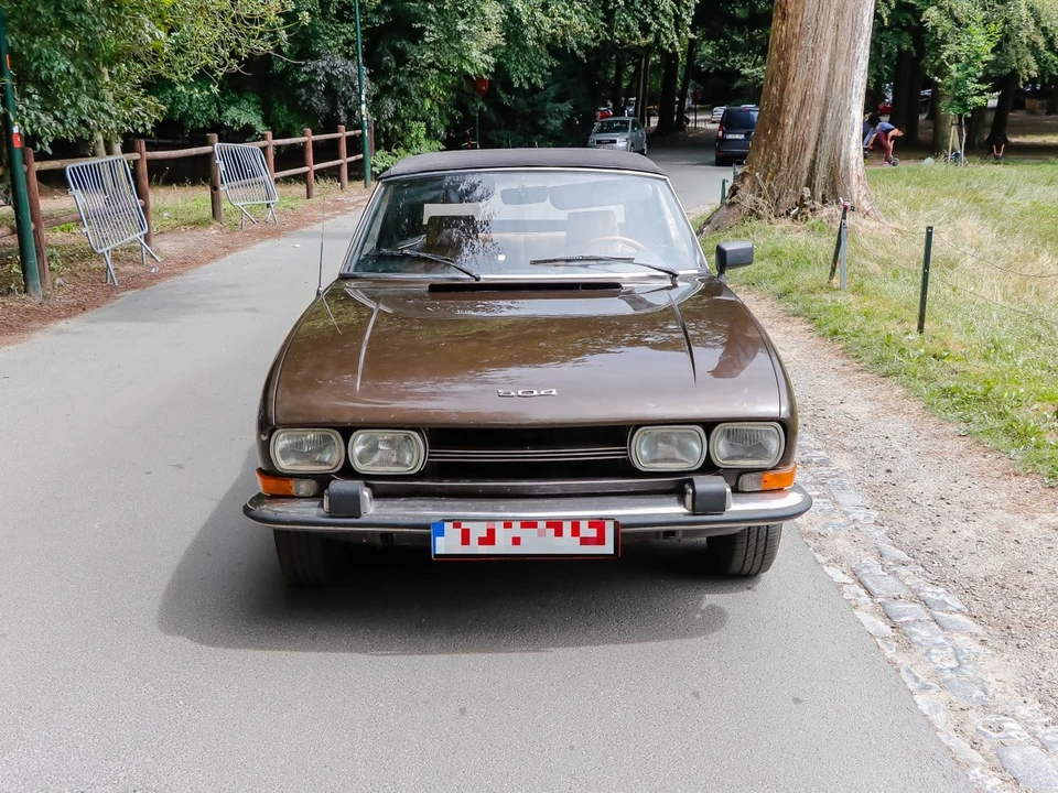 1974 Peugeot 504 - Image 14 of 30
