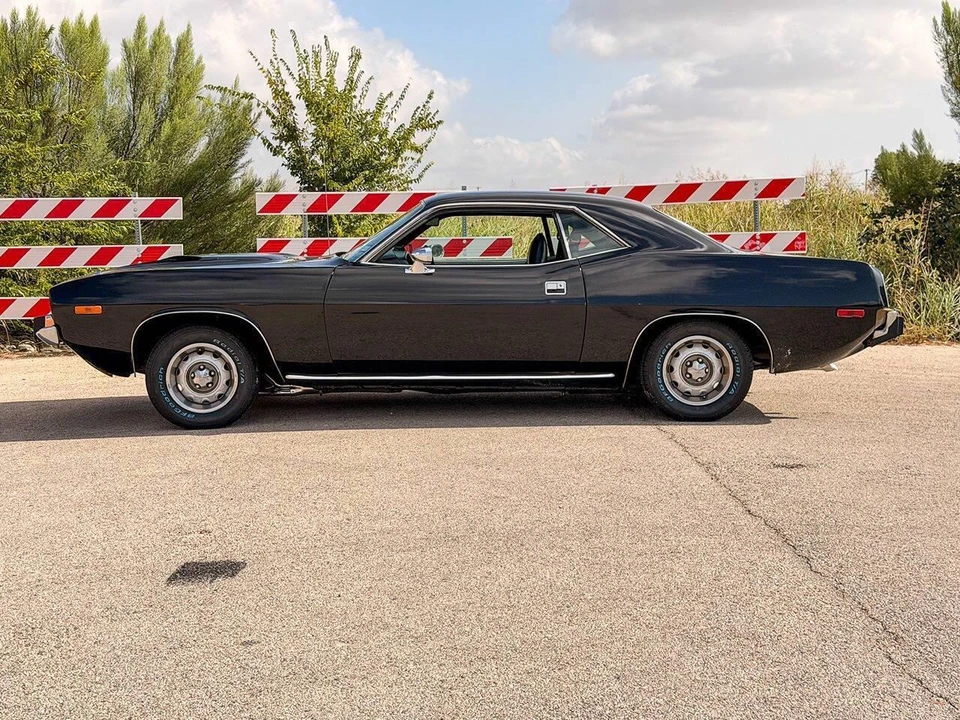 1974 Plymouth 'Cuda 3rd Gen Coupe - Image 4 of 31