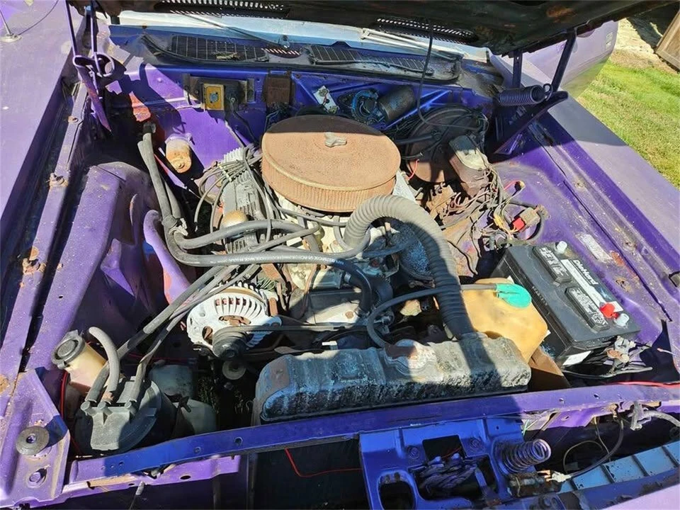 1974 Plymouth 'Cuda 3rd Gen Coupe - Image 9 of 31