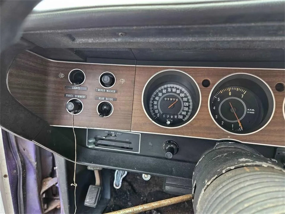 1974 Plymouth 'Cuda 3rd Gen Coupe - Image 8 of 31