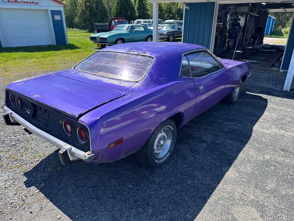 1974 Plymouth 'Cuda 3rd Gen Coupe - Image 15 of 31