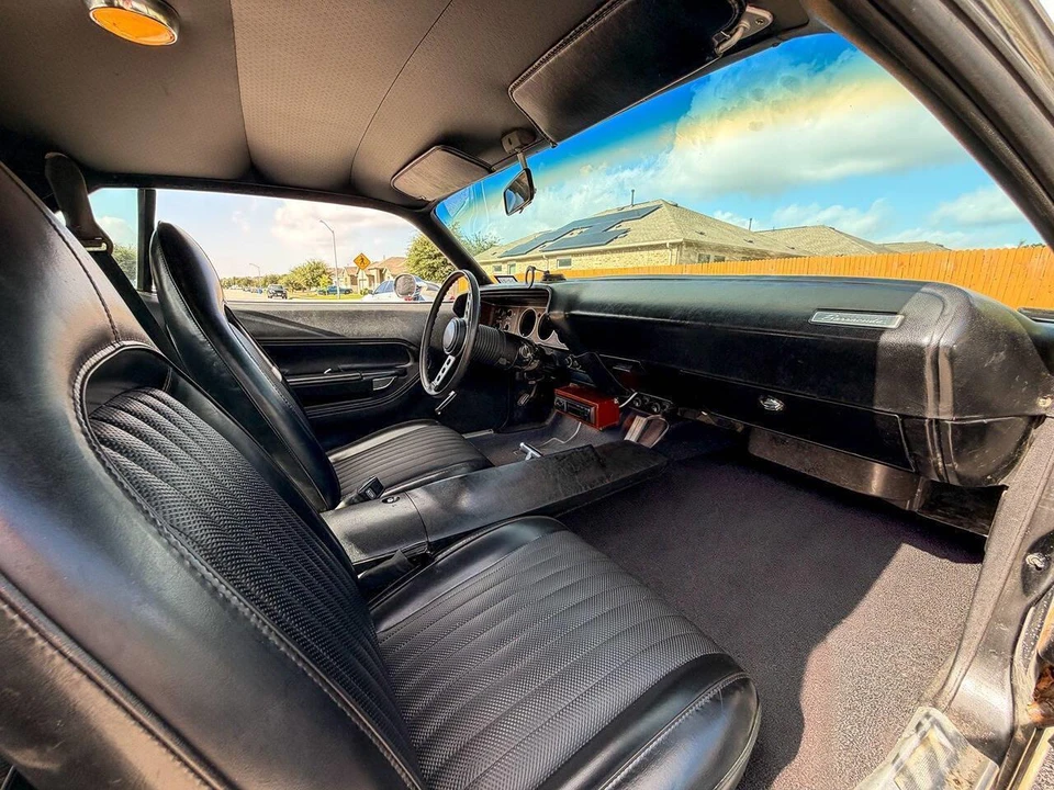 1974 Plymouth 'Cuda 3rd Gen Coupe - Image 28 of 31