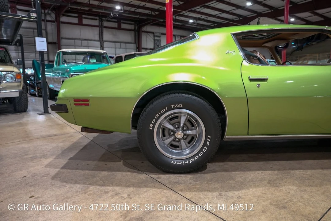 1974 Pontiac Firebird Esprit 2nd Gen - Image 9 of 31