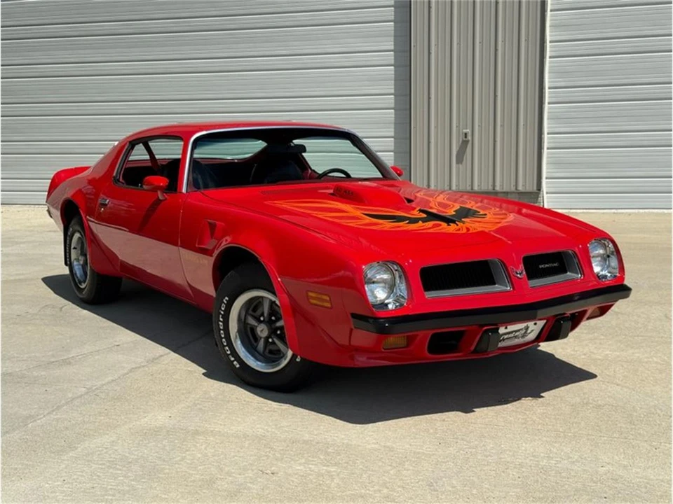 1974 Pontiac Firebird Trans Am 2nd Gen - Image 4 of 31
