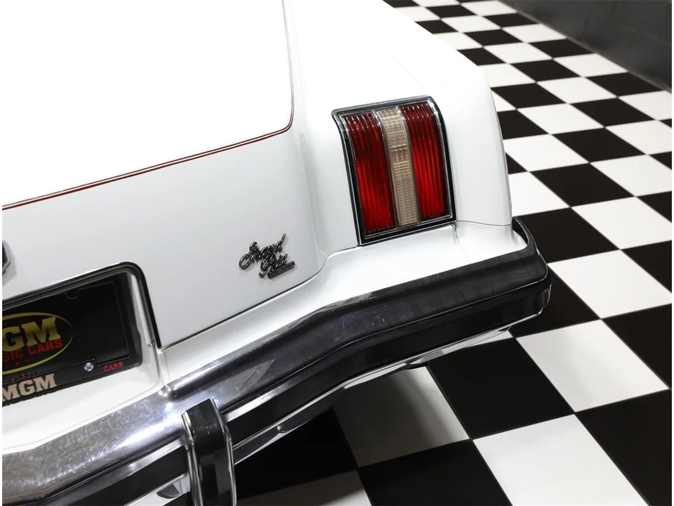 1974 Pontiac Grand Prix 3rd+ Gen - Image 22 of 31