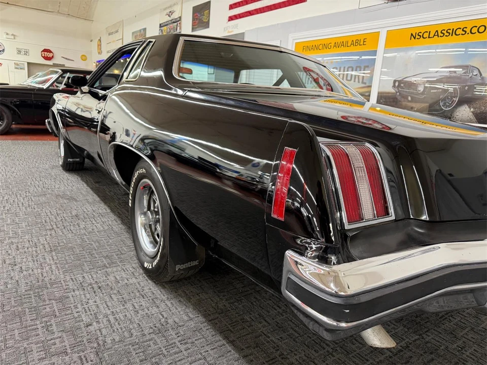1974 Pontiac Grand Prix 3rd+ Gen - Image 22 of 31