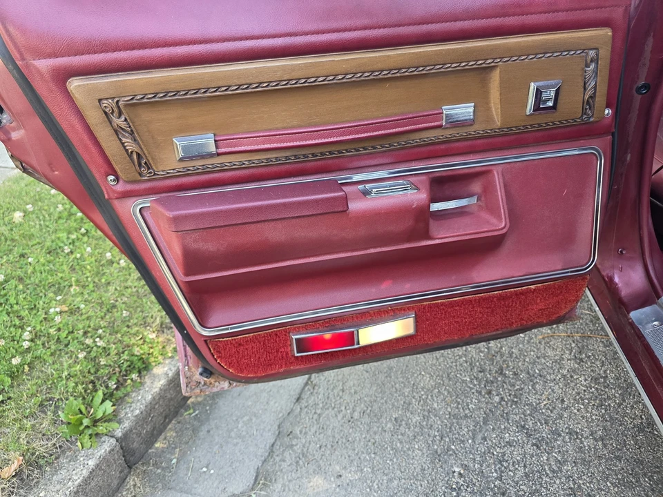 1974 Pontiac Safari - Image 29 of 31