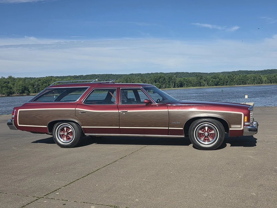 1974 Pontiac Safari - Image 16 of 31