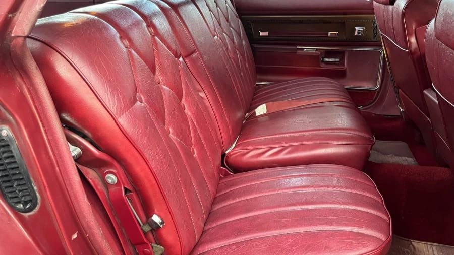 1974 Pontiac Grand Ville - Image 6 of 23