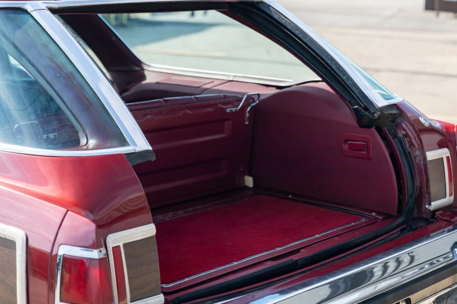 1974 Pontiac Safari - Image 20 of 25
