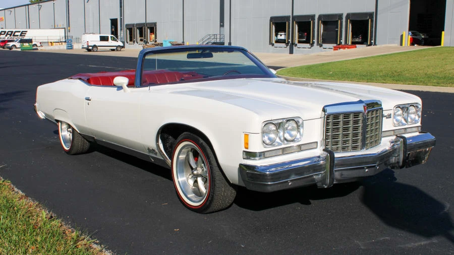 1974 Pontiac Grand Ville - Image 6 of 31