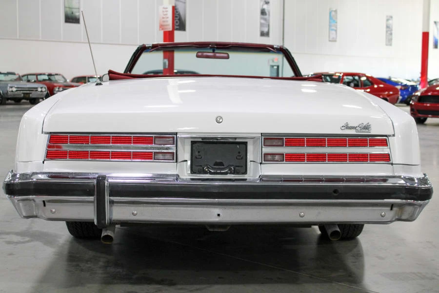 1974 Pontiac Grand Ville - Image 5 of 31