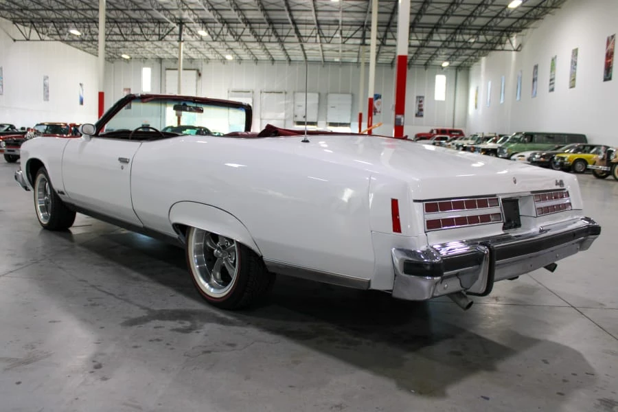 1974 Pontiac Grand Ville - Image 13 of 31