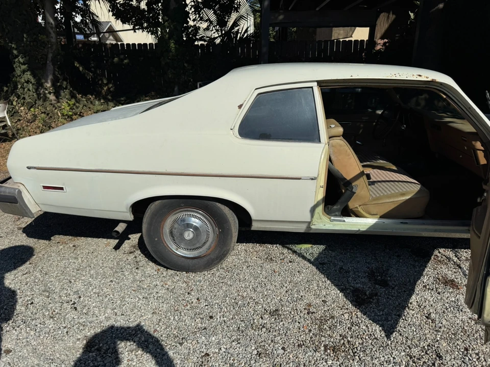 1974 Pontiac - Image 10 of 19