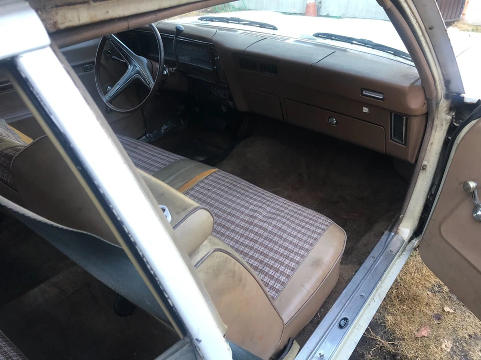 1974 Pontiac - Image 13 of 19
