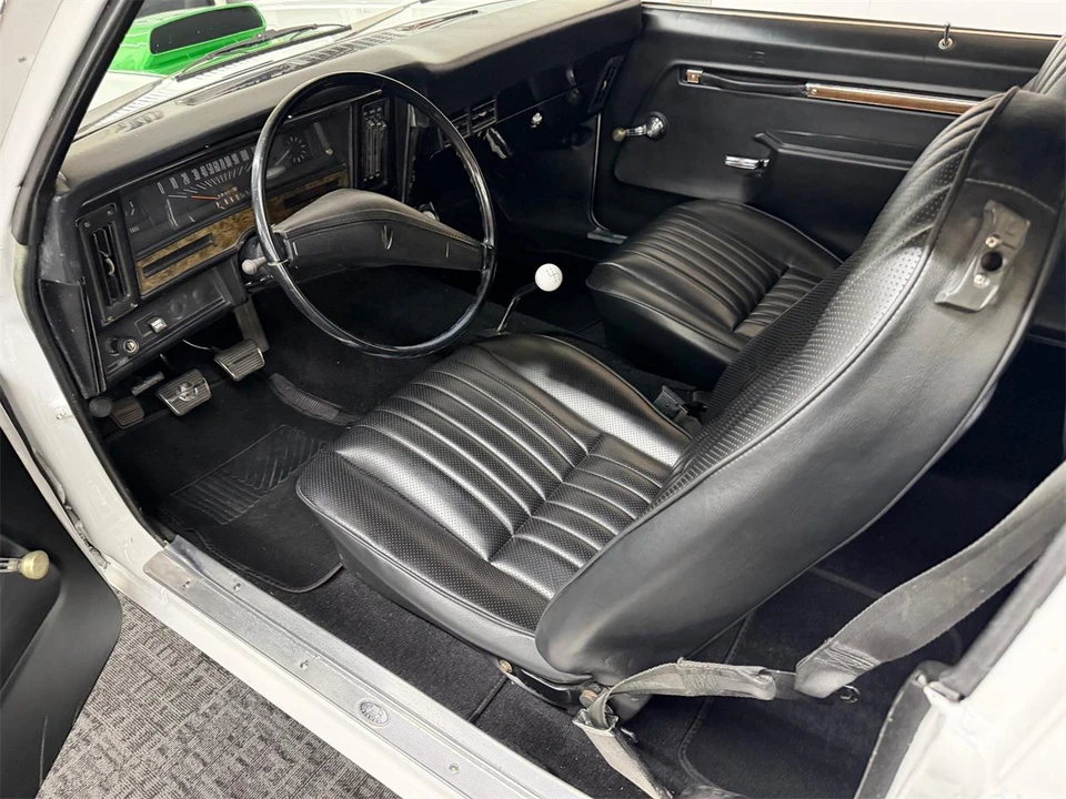 1974 Pontiac - Image 16 of 31