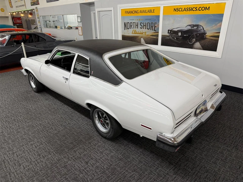 1974 Pontiac - Image 3 of 31