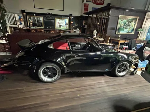 1974 Porsche 911 RSR Style