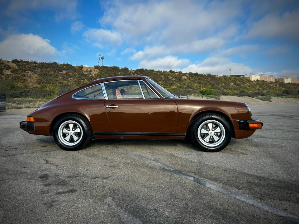 1974 Porsche 911 F-Body LWB - Image 17 of 31