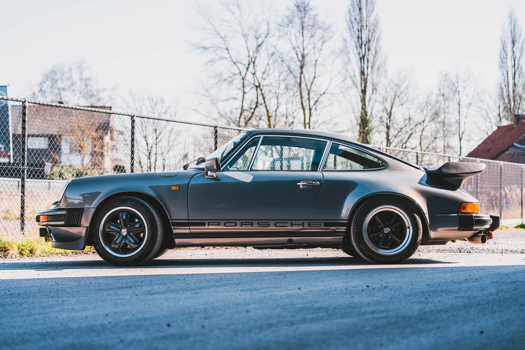 1974 Porsche 911 Carrera 3.2 - Image 8 of 31