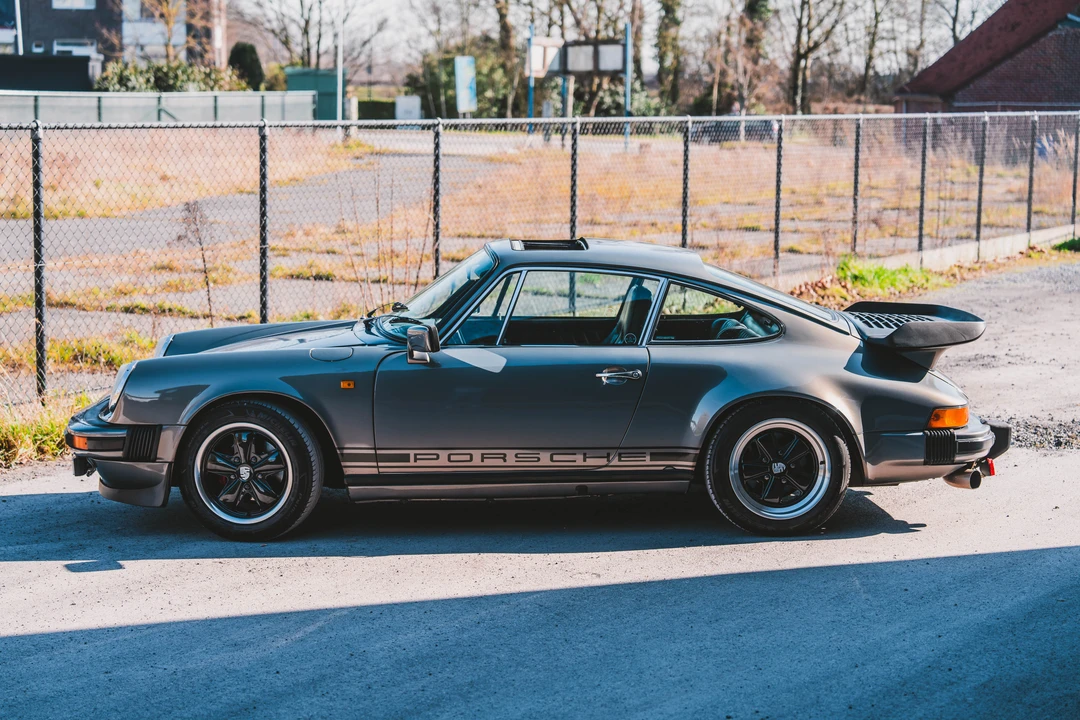 1974 Porsche 911 Carrera 3.2 - Image 16 of 31