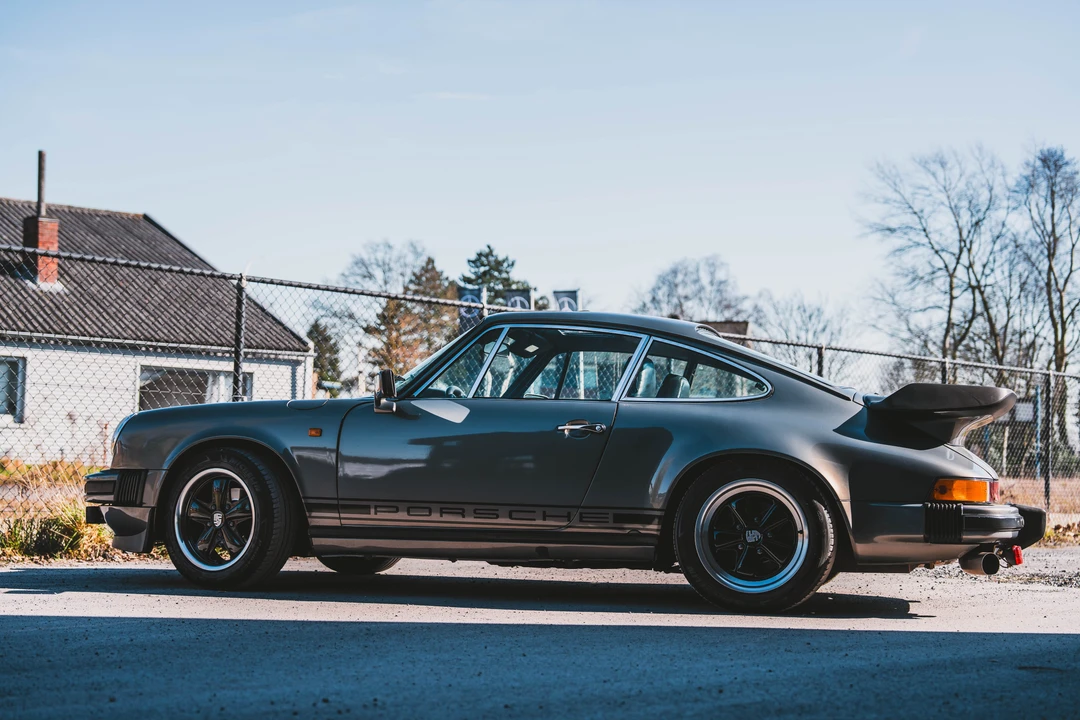 1974 Porsche 911 Carrera 3.2 - Image 25 of 31