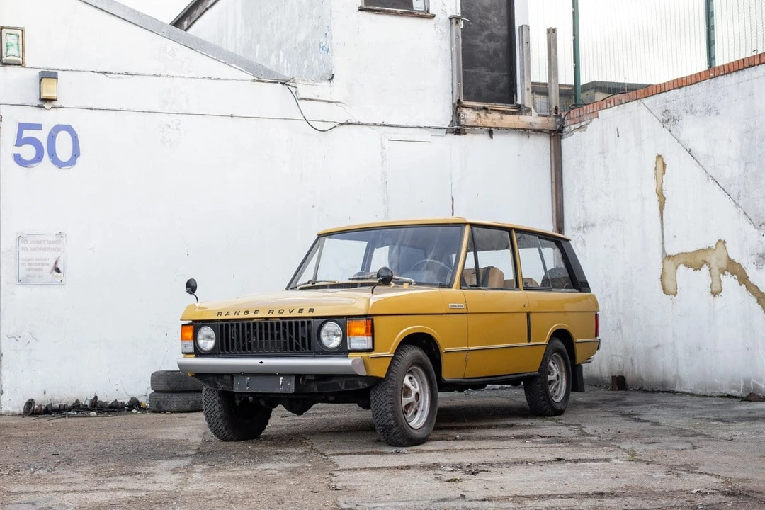 1974 Land Rover Range Rover Classic - Image 9 of 30