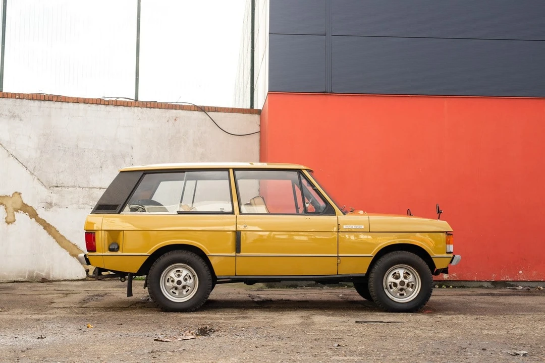 1974 Land Rover Range Rover Classic - Image 14 of 30