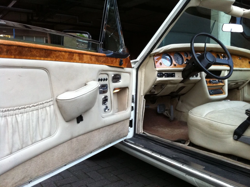 1974 Rolls-Royce Corniche Series I - Image 4 of 6