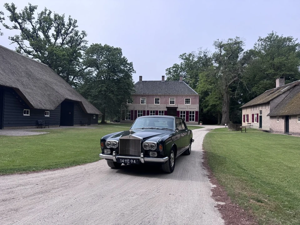 1974 Rolls-Royce Corniche Series I - Image 3 of 30