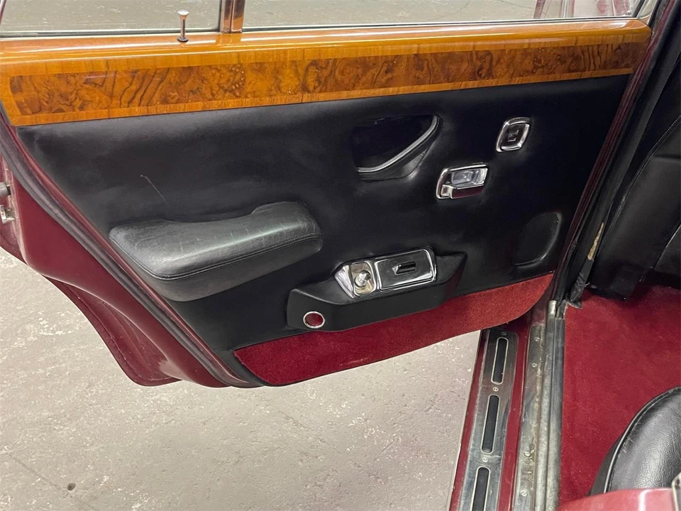 1974 Rolls-Royce Silver Shadow I - Image 26 of 31