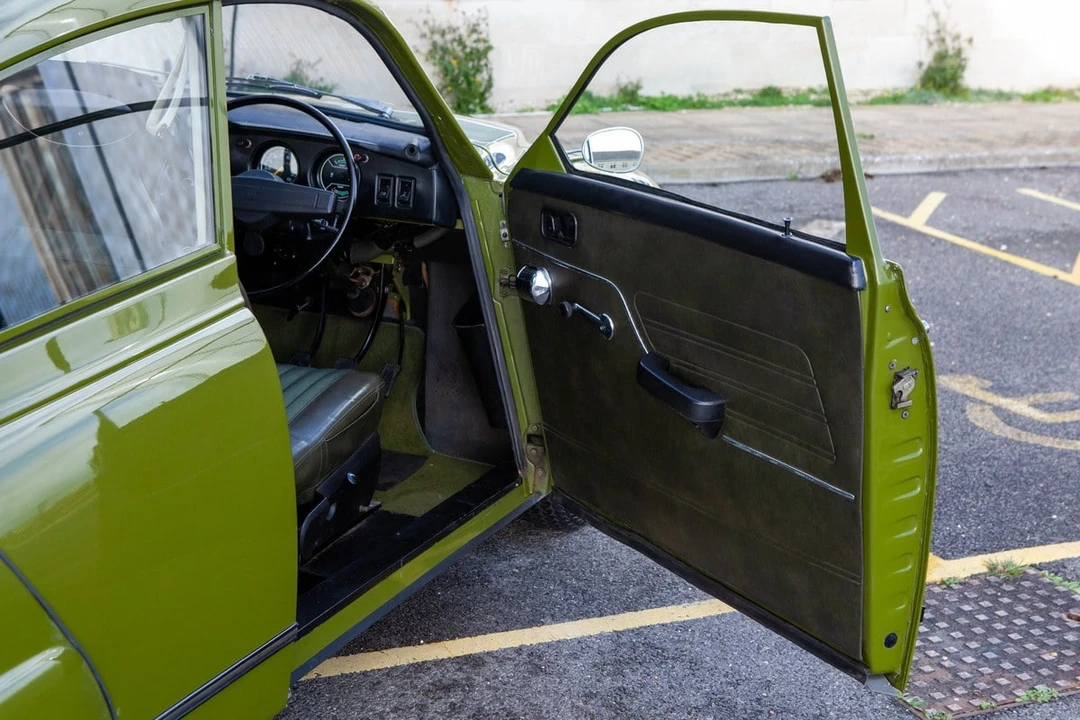 1974 Saab 96 - Image 14 of 30