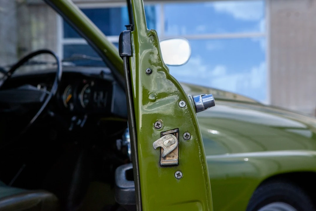 1974 Saab 96 - Image 16 of 30