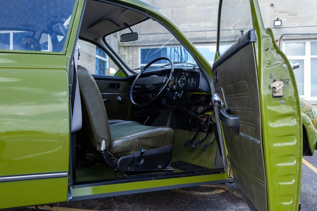 1974 Saab 96 - Image 17 of 30