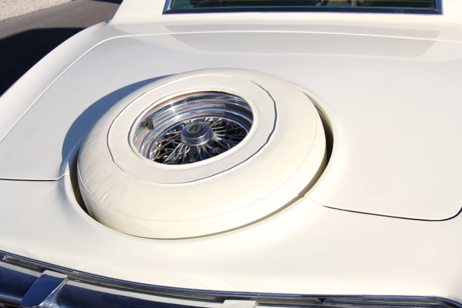 1974 Stutz Blackhawk - Image 9 of 12