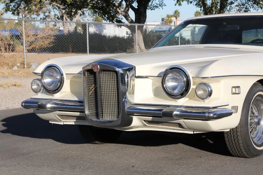 1974 Stutz Blackhawk - Image 10 of 12