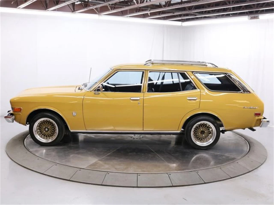 1974 Toyota Corona 5th Gen - Image 3 of 31