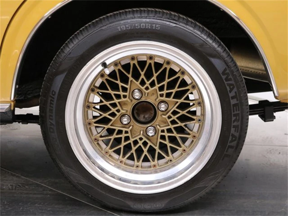 1974 Toyota Corona 5th Gen - Image 30 of 31