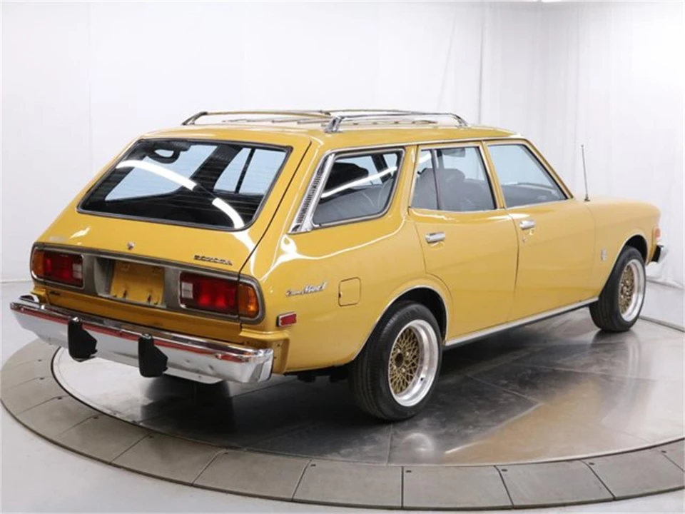 1974 Toyota Corona 5th Gen - Image 6 of 31