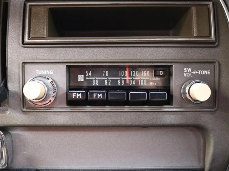 1974 Toyota Corona 5th Gen - Image 12 of 31