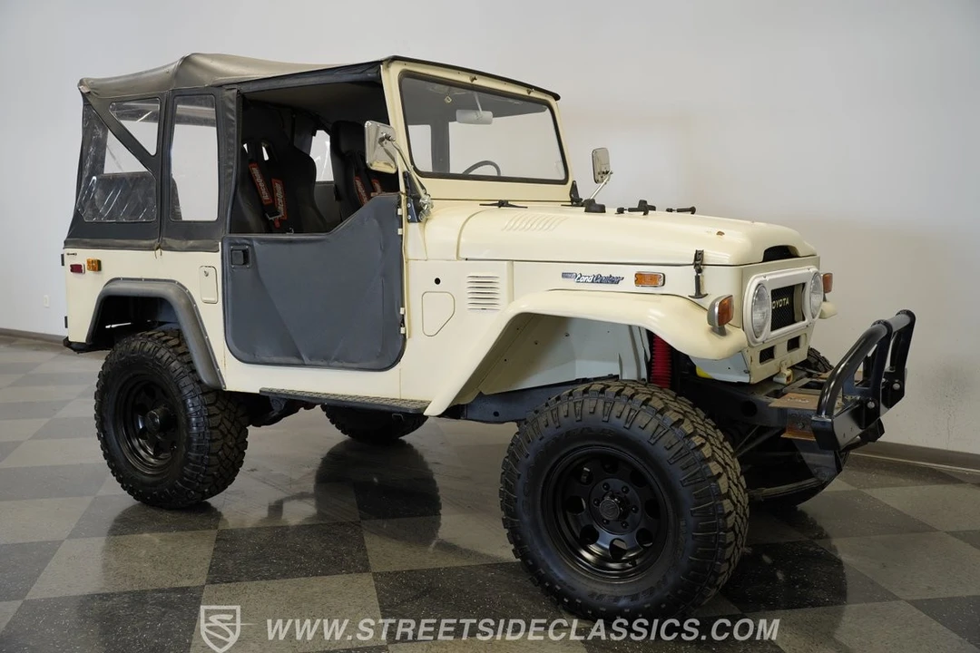 1974 Toyota J40 Land Cruiser - Image 16 of 31