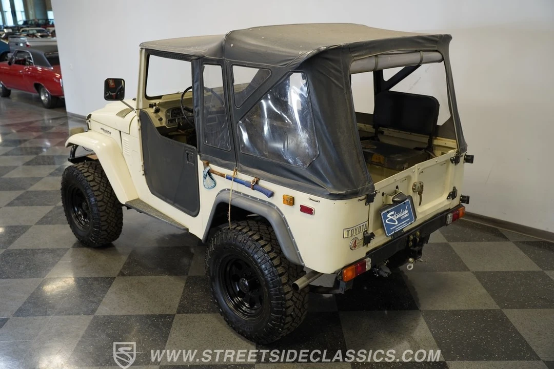 1974 Toyota J40 Land Cruiser - Image 27 of 31