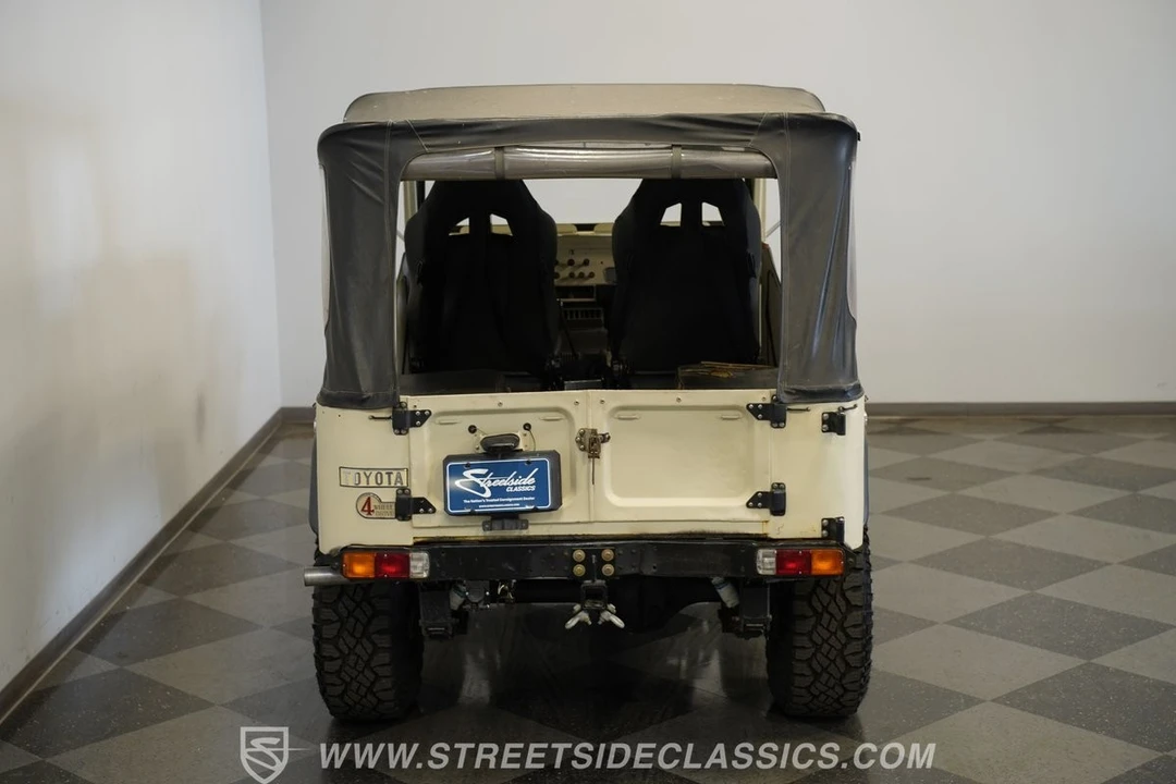 1974 Toyota J40 Land Cruiser - Image 28 of 31