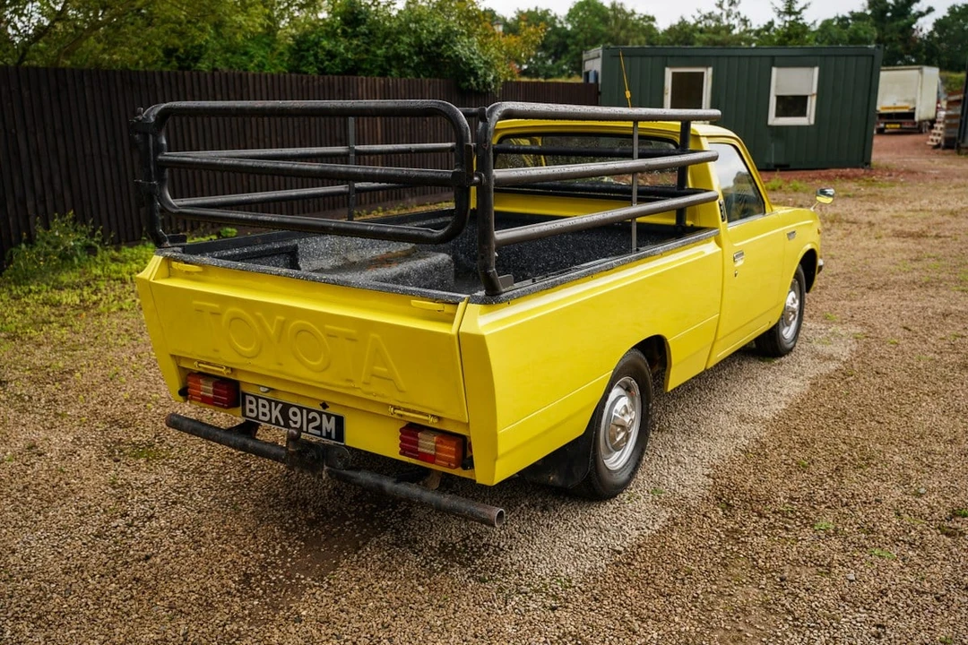 1974 Toyota Hilux 2nd Gen - Image 20 of 30