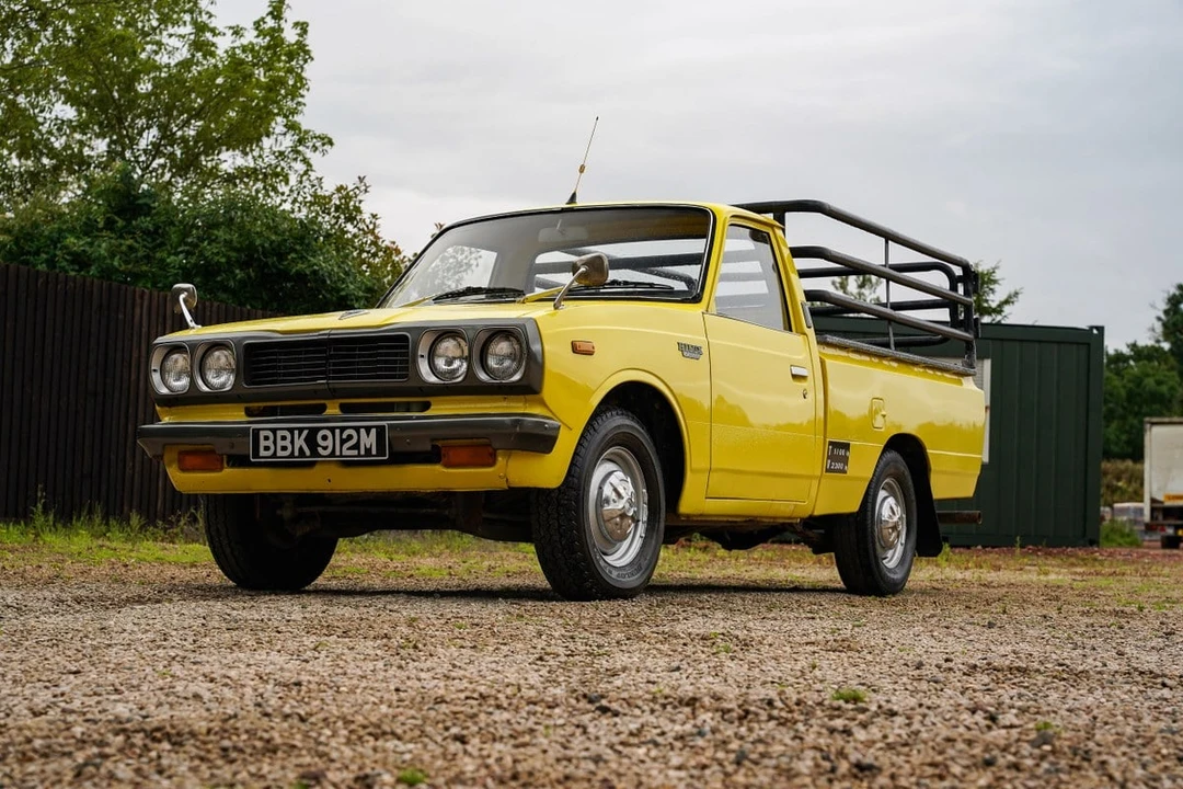 1974 Toyota Hilux 2nd Gen - Image 3 of 30