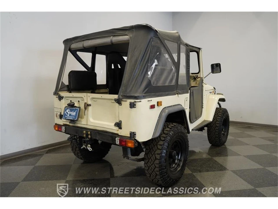 1974 Toyota J40 Land Cruiser - Image 11 of 31