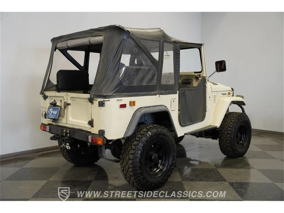 1974 Toyota J40 Land Cruiser - Image 12 of 31