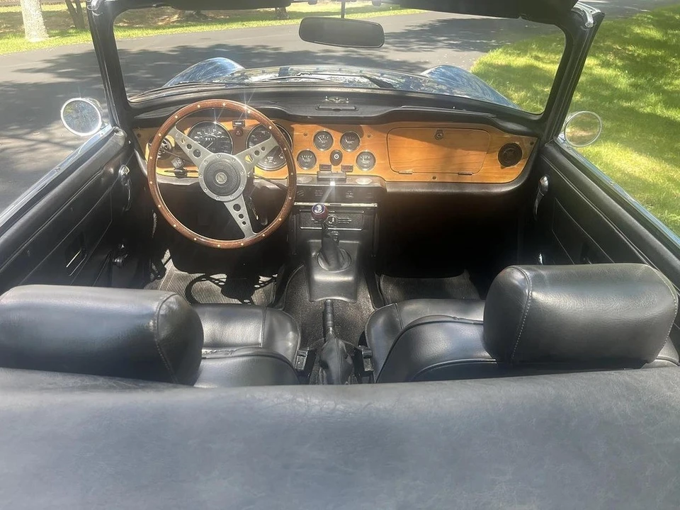 1974 Triumph TR6 (US-spec) - Image 8 of 10