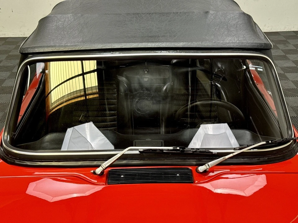1974 Triumph TR6 (US-spec) - Image 9 of 21