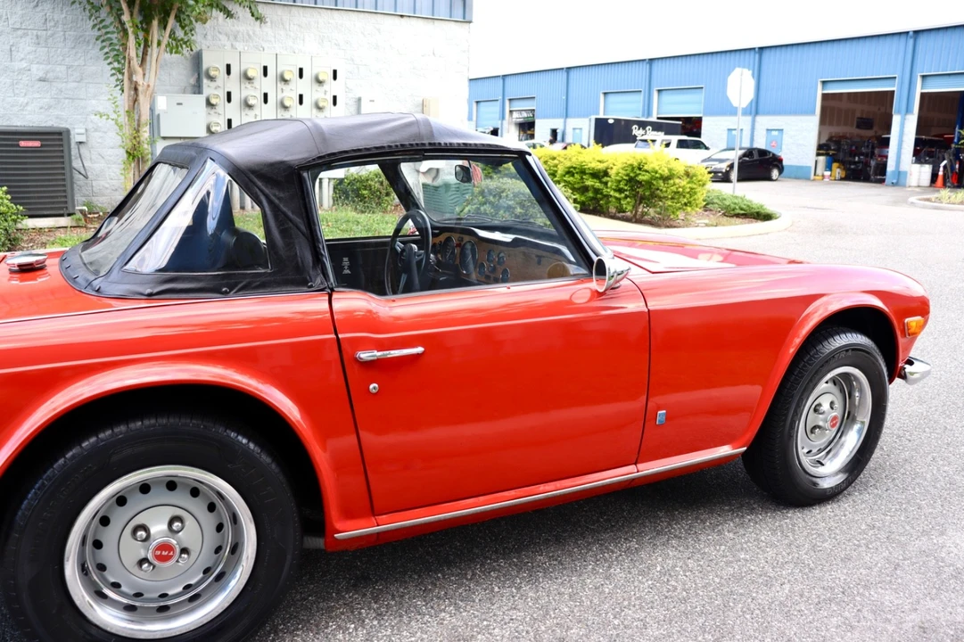 1974 Triumph TR6 (US-spec) - Image 10 of 21